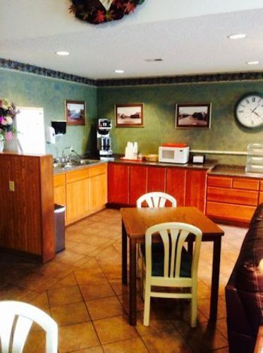 Forty Club Inn Deerwood Екстер'єр фото