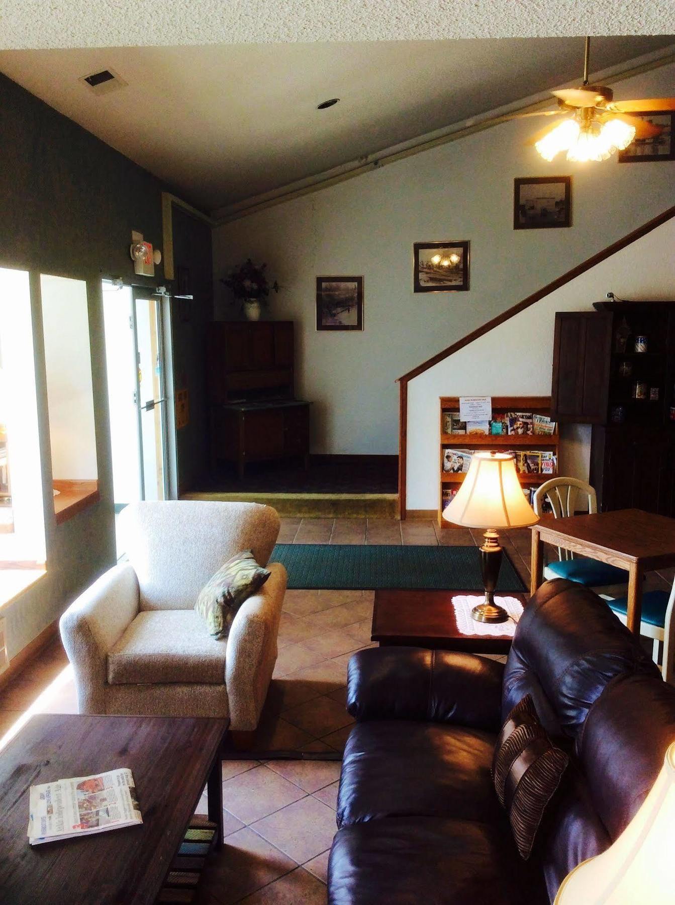 Forty Club Inn Deerwood Екстер'єр фото
